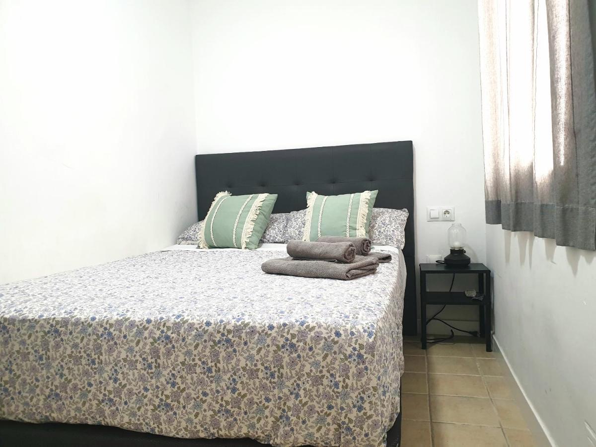 Economical Homes In Center مالقة المظهر الخارجي الصورة